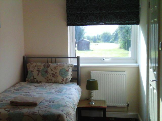 הית'רו London Heathrow Guesthouse מראה חיצוני תמונה
